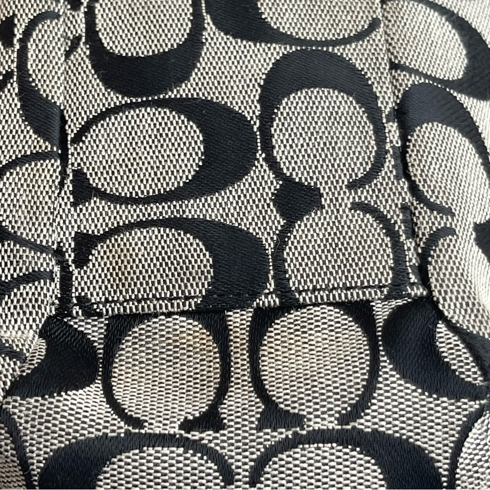 Coach Signature Canvas Leather Medium Tote Shoulder Bag Gray and  Black Zip - Picture 14 of 15